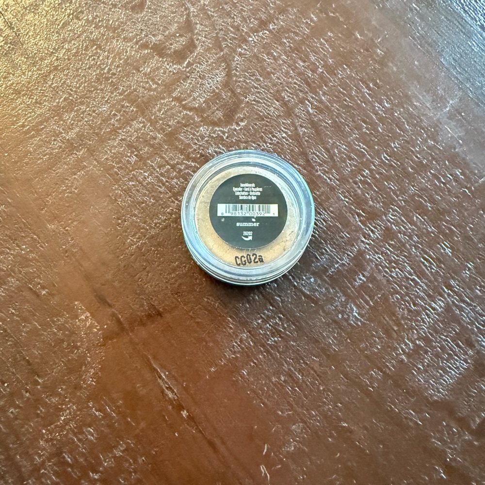 bareMinerals brand new loose shadow “Summer”